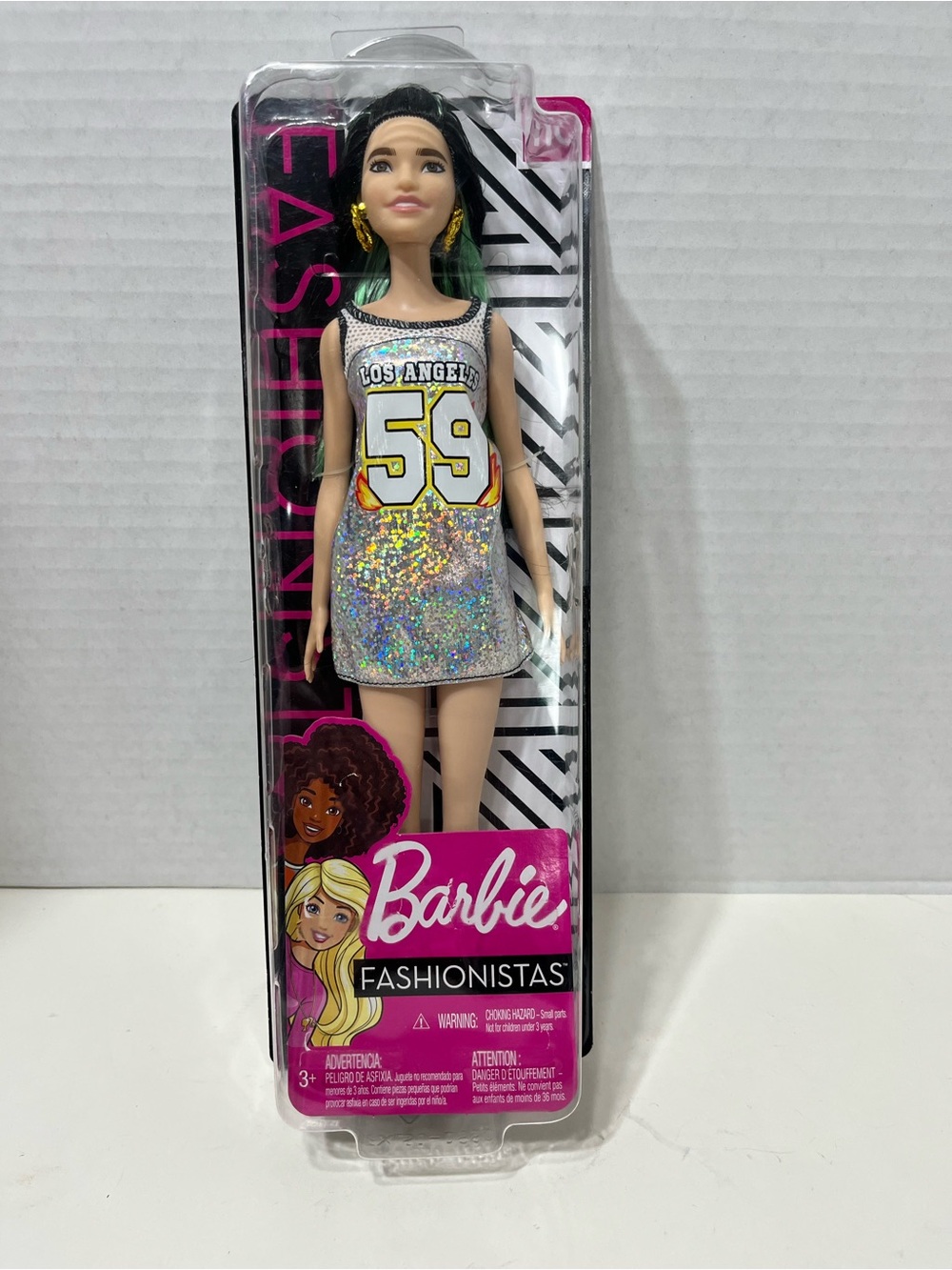 BARBIE Doll Fashionistas #110 tall Barbie NWT